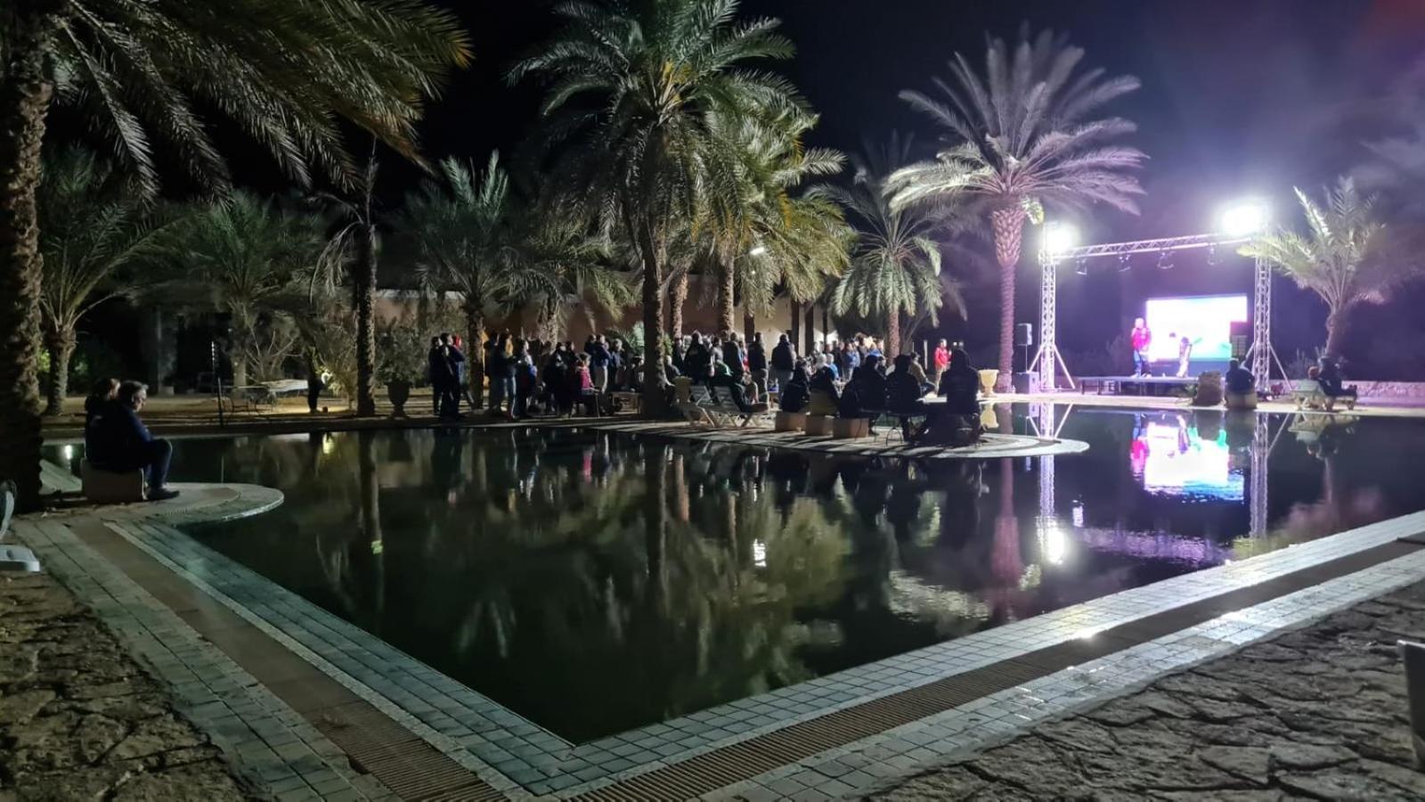 Hotel Pansy Qasr Ghilan Extérieur photo